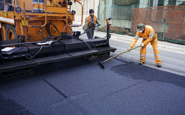 Cost of Asphalt Overlaying in Yuba City